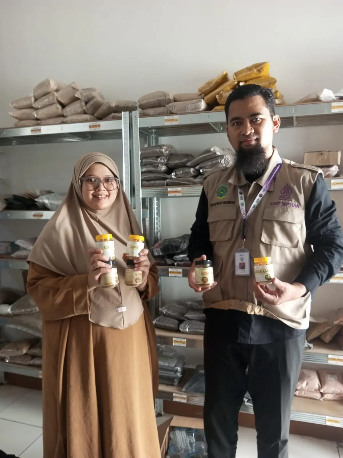 Pendamping halal usaha minuman Jawa Barat